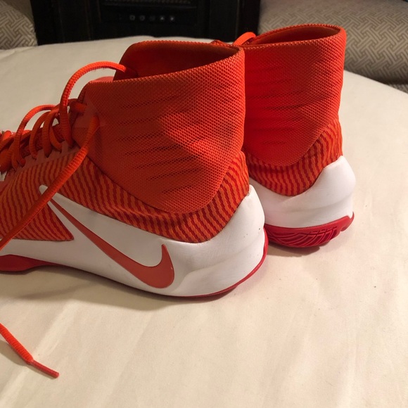 Nike Zoom Clearout High Top Sneakers 844372-888   6/16 - Picture 4 of 16